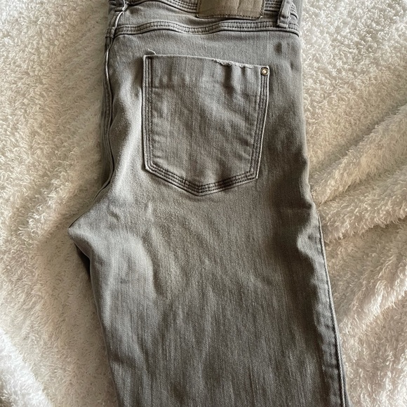 Zara denim basic jeans - Picture 2 of 8